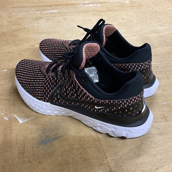Nike React Infinity Run Flyknit 3 Size 11.5 - Picture 2 of 6
